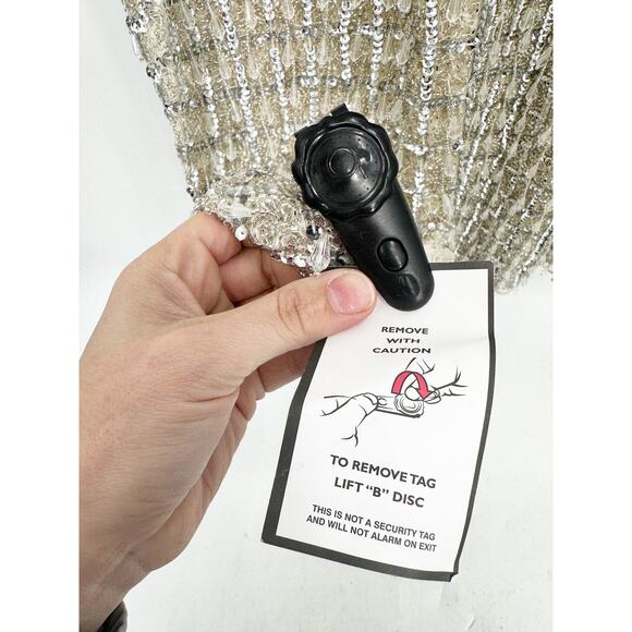 Mac Duggal 5394 Crystal Drop Embellished Column Gown Silver Size 2 - Picture 4 of 9